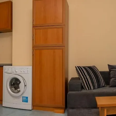 2bd Flat With A Pool Close To Cacao Beach *